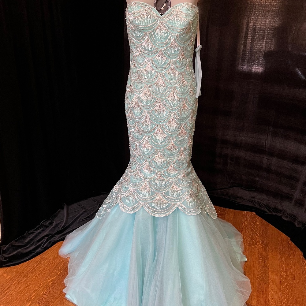 Turquoise Beaded Sherri Hill Mermaid Dress